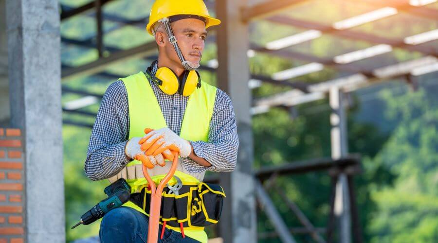Professional gutter cleaning in Cohoes, NY